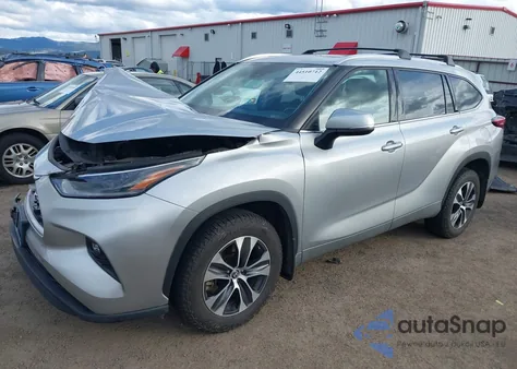 2021 Toyota Highlander Xle from USA, damaged, VIN 5TDGZRBH8MS084177